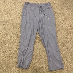 LULULEMON dance studio crop pants